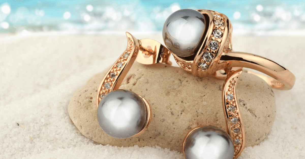 Spring Jewelry Trends in 2023: From Cuff Bracelets to Pearls